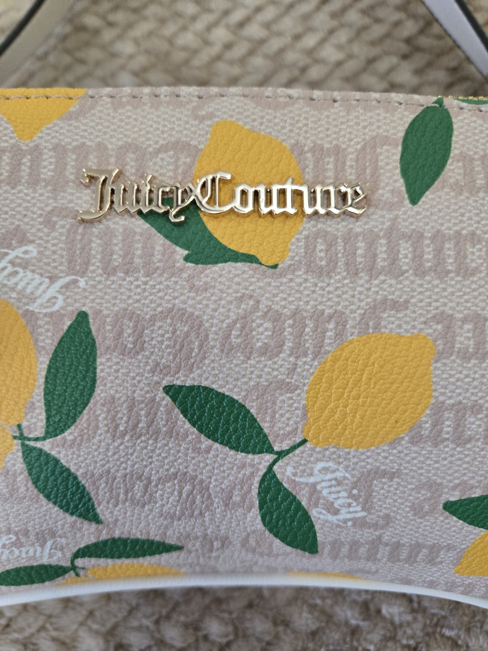 Juicy Couture Fruitful Lemon Print Shoulder Bag NWT ๐ Sandstone Multi - Picture 9 of 15